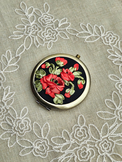 Handmade Vintage Embroidered Compact Mirror - Edition 2