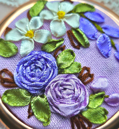 Handmade Vintage Embroidered Compact Mirror - Edition 2